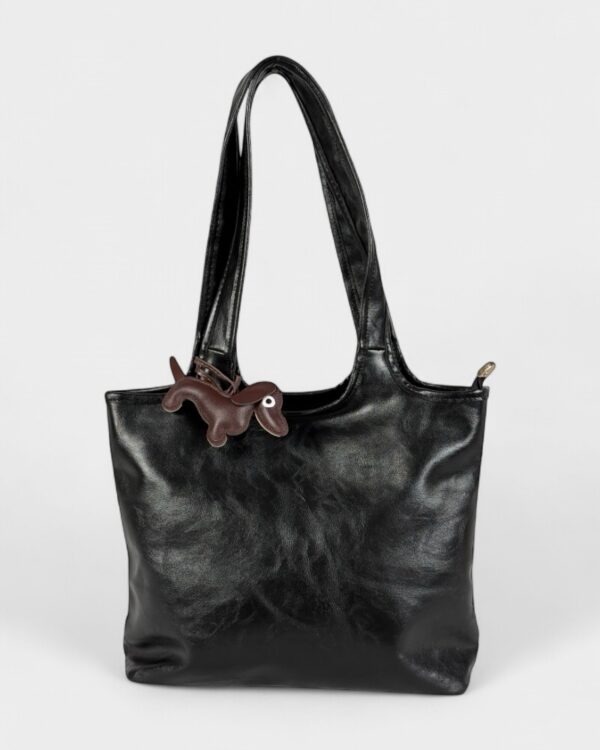 Tomm Black + Charm