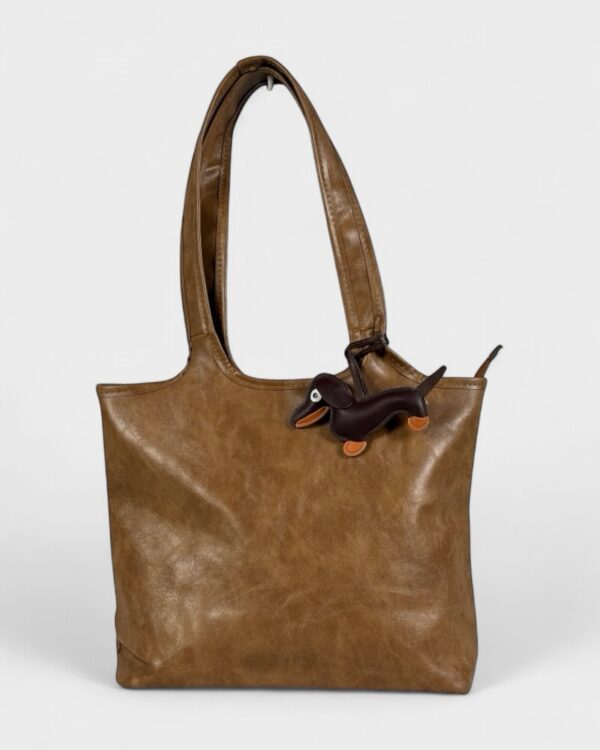 Tomm Nude + Charm
