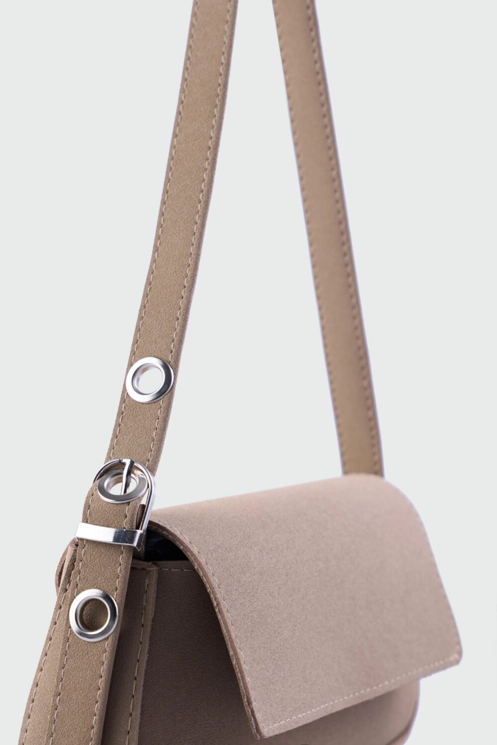 Larry Suede Nude