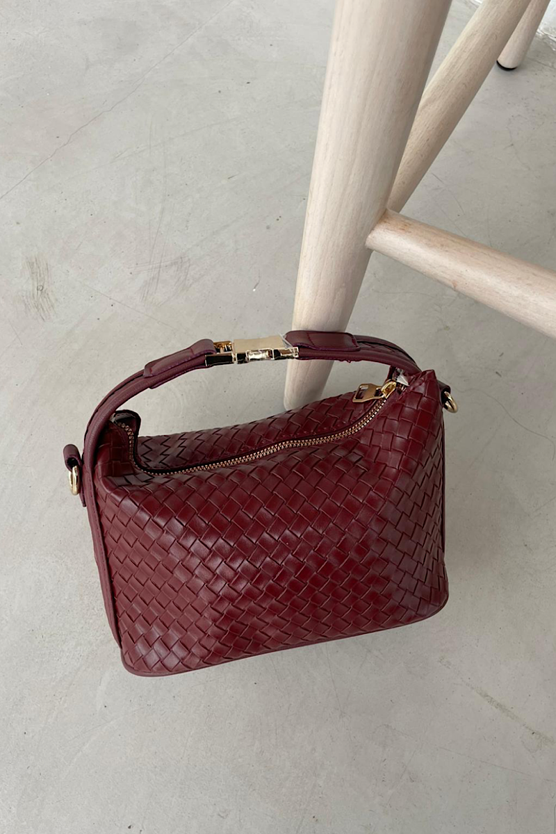 Claude Woven Bordeaux