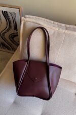 Petra Zipper Bordeaux