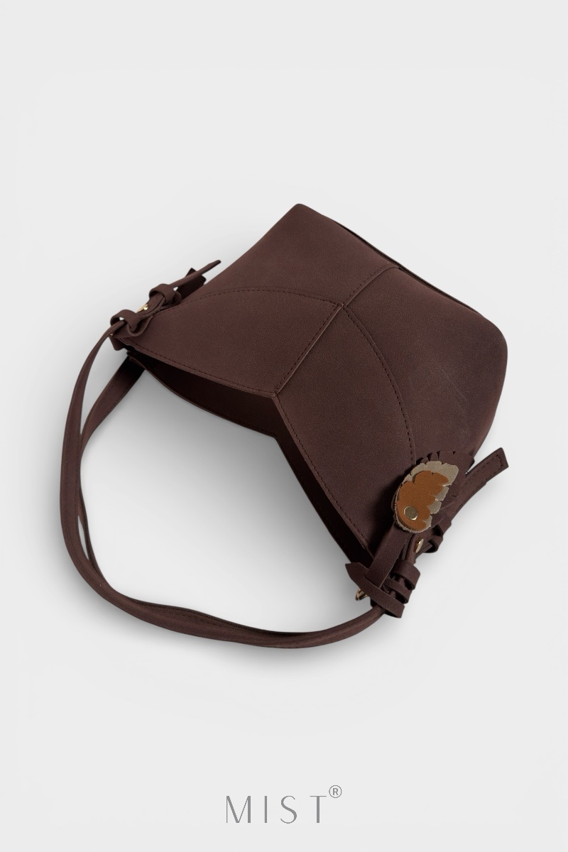 Rowen Suede Brown