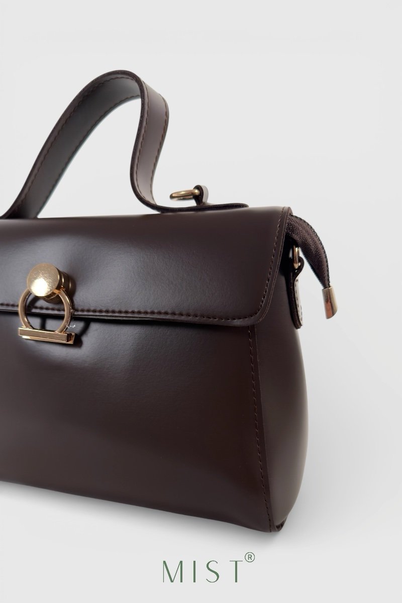 Perla Brown - Image 2