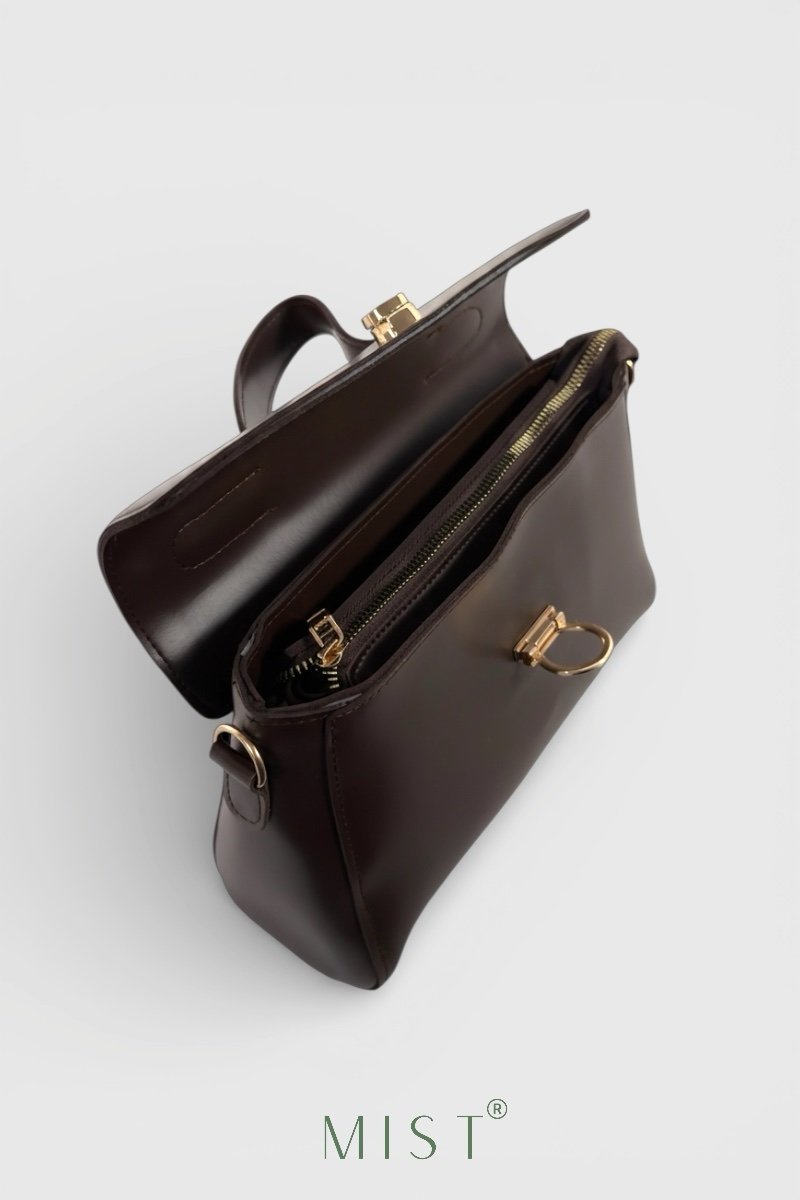 Perla Brown - Image 4