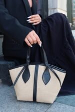 Val Straw Black