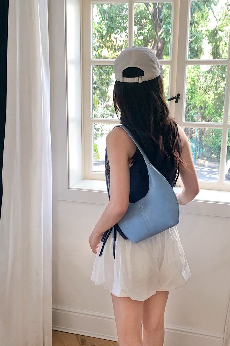 Venus Baby Blue