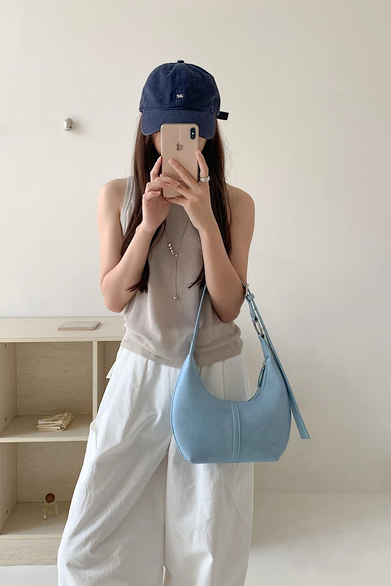Venus Baby Blue