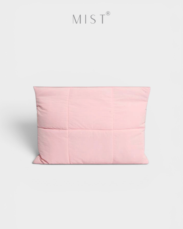 Float Magnetic Laptop Sleeve Pink