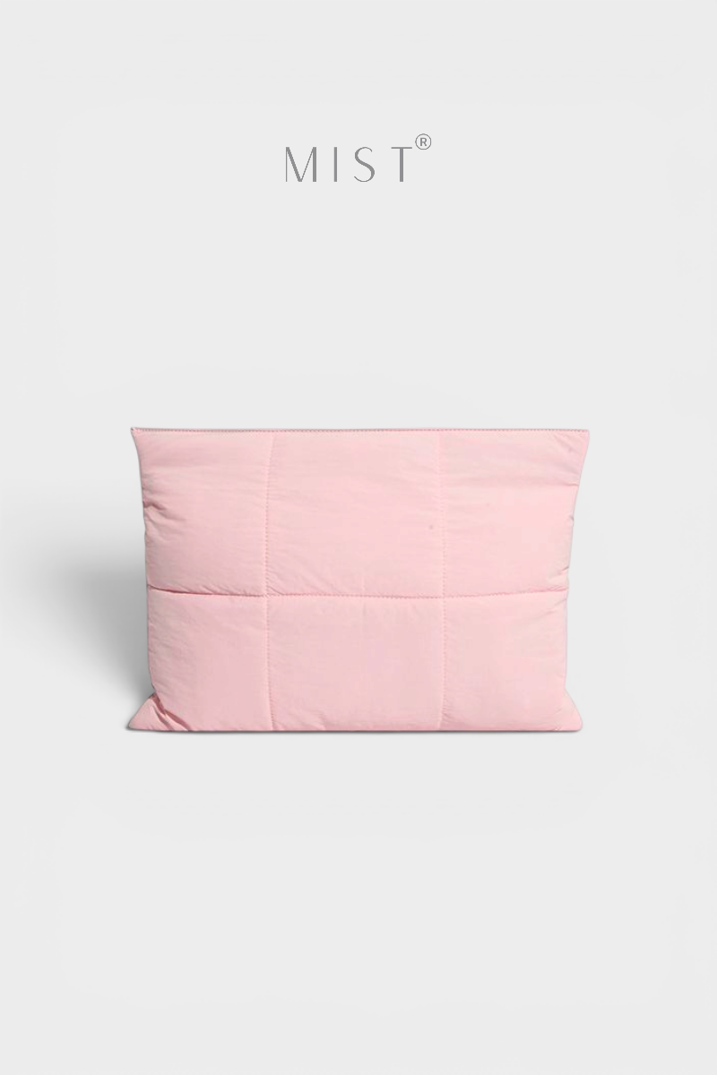 Float Magnetic Laptop Sleeve Pink