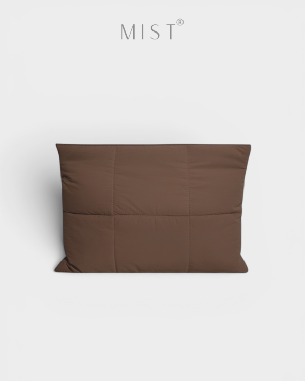 Float Magnetic Laptop Sleeve Brown
