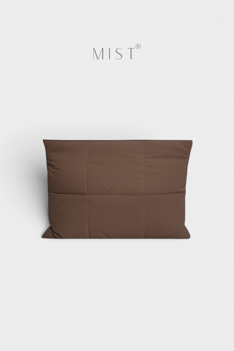 Float Magnetic Laptop Sleeve Brown