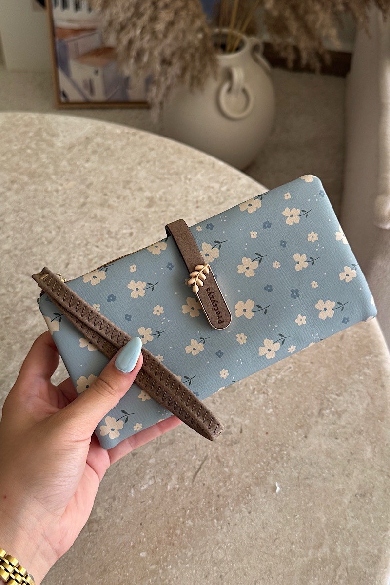 Hazel Baby Blue