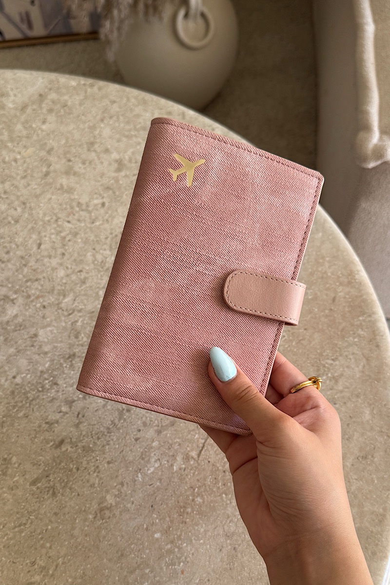 Wander Passport & Mobile Phone Wallet Pink