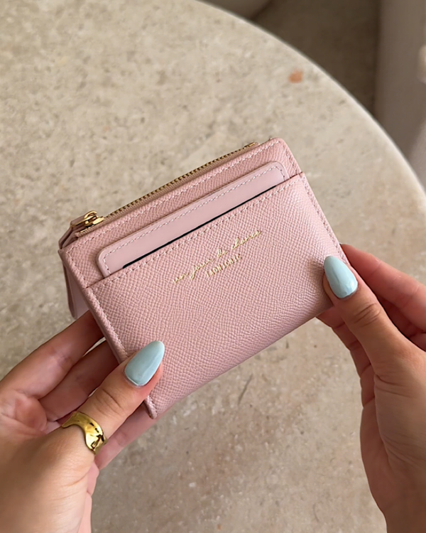Belle Pink