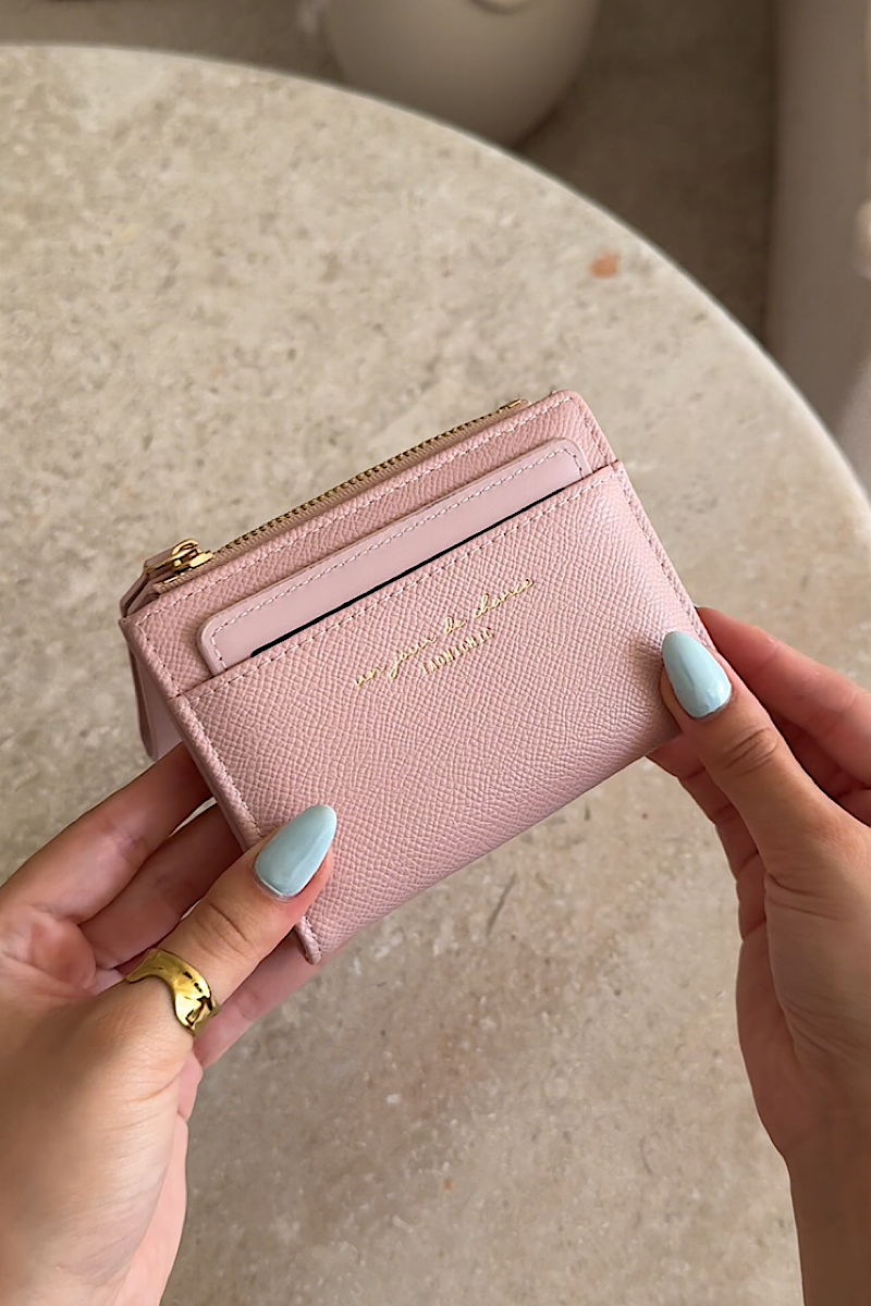 Belle Pink
