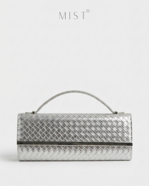 Vida Silver Clutch