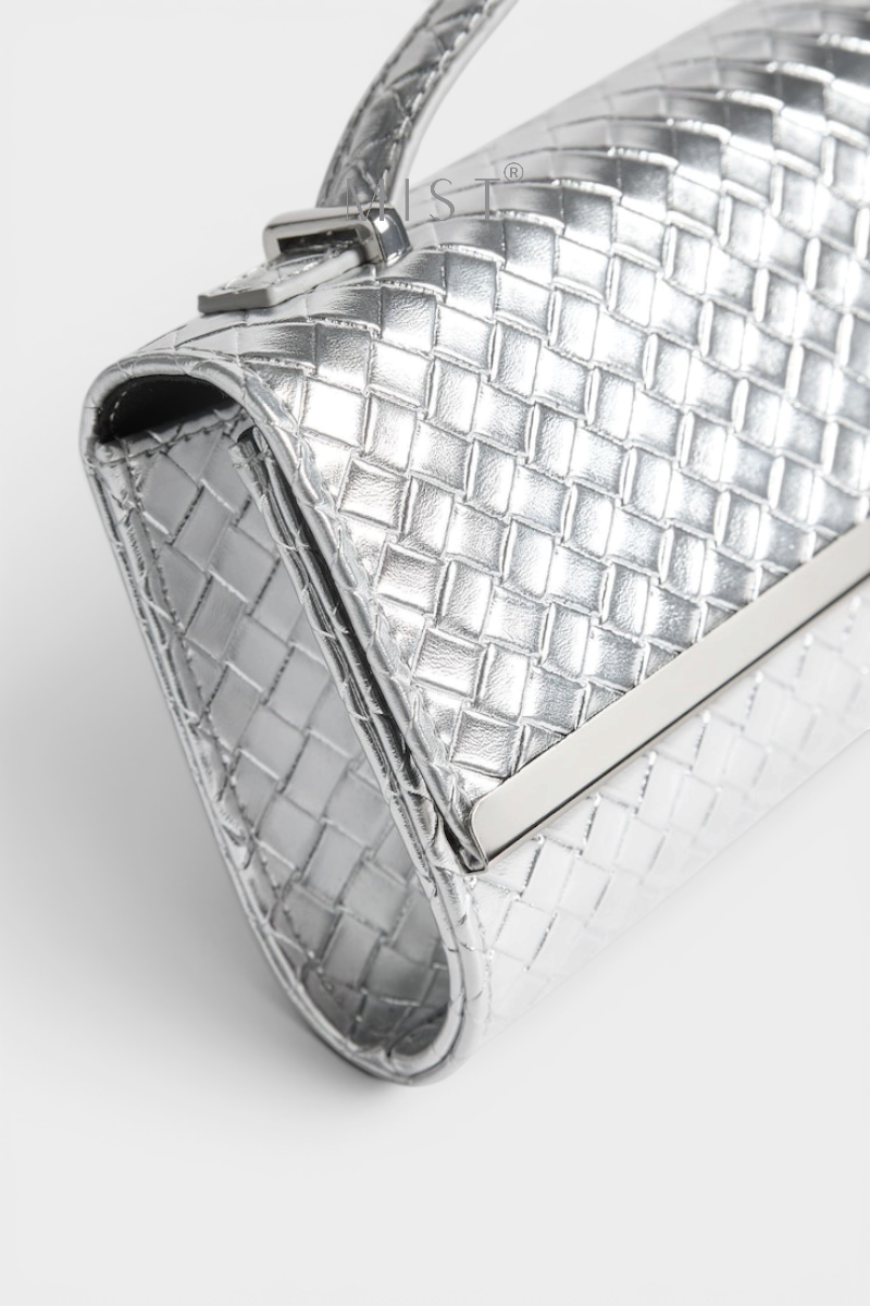 Vida Silver Clutch