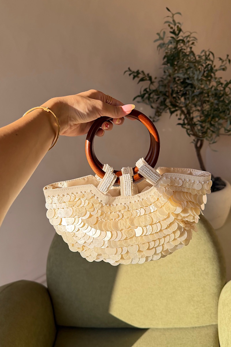Signature Shell Ring-Handle