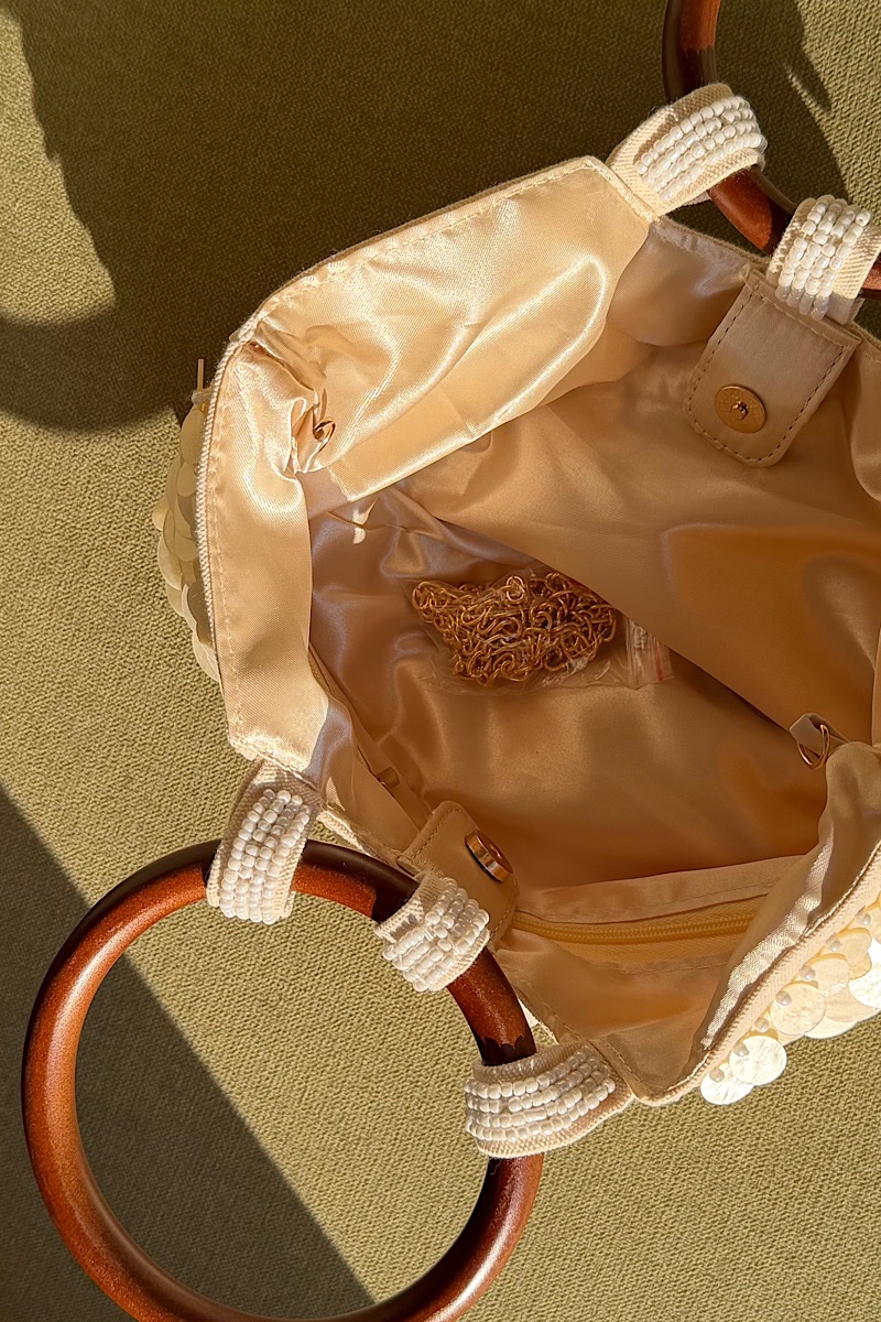 Signature Shell Ring-Handle