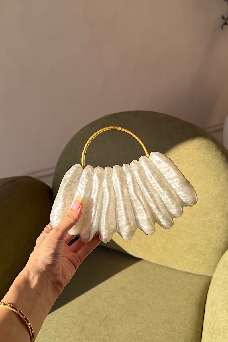 Pearl Muse - White