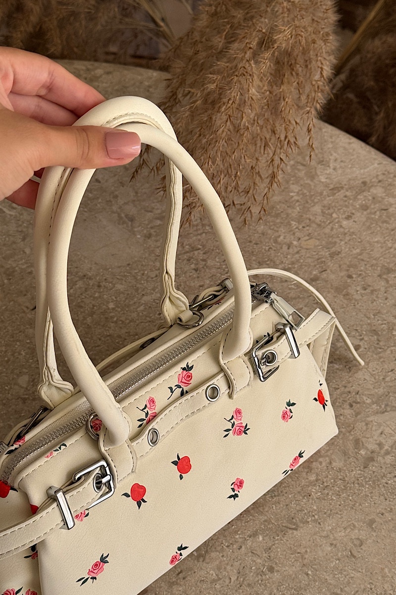 Toy Floral - Cream