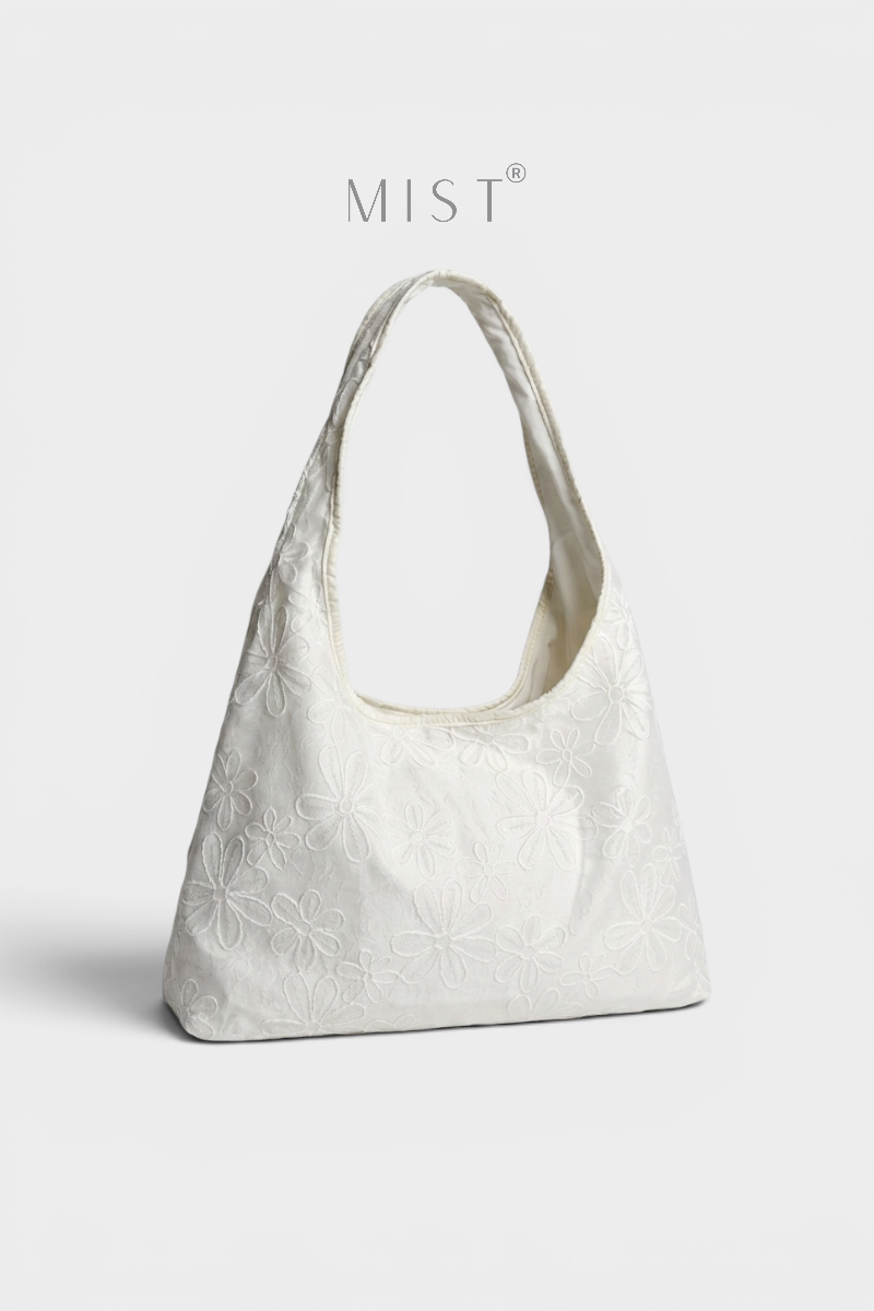 Hana Embroidery – White