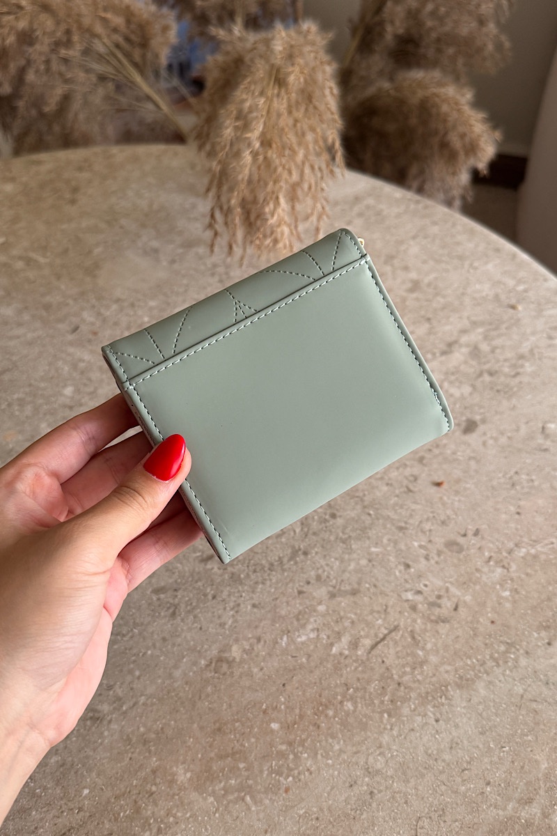 Scarlett – Mint