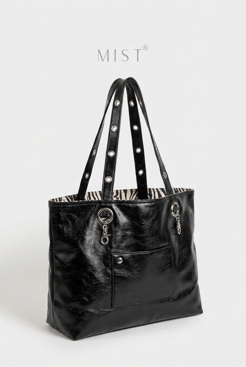 Chloe - Black