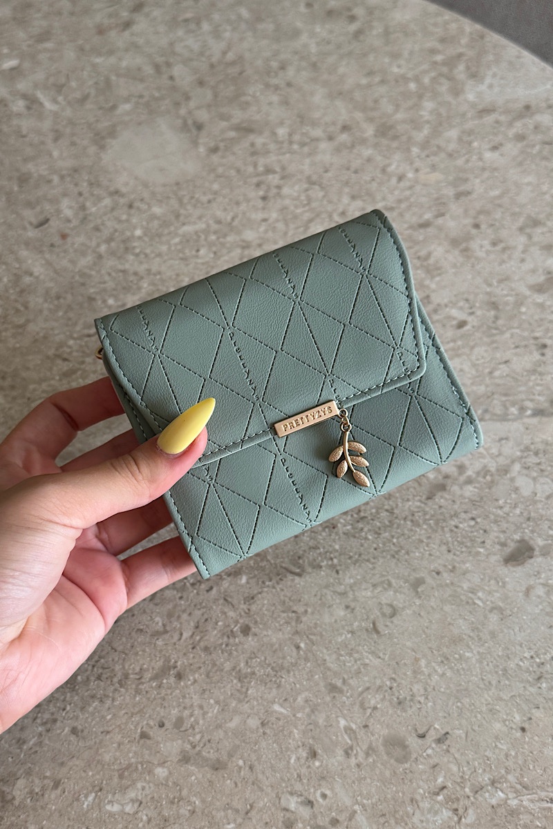 Nellie – Mint Green