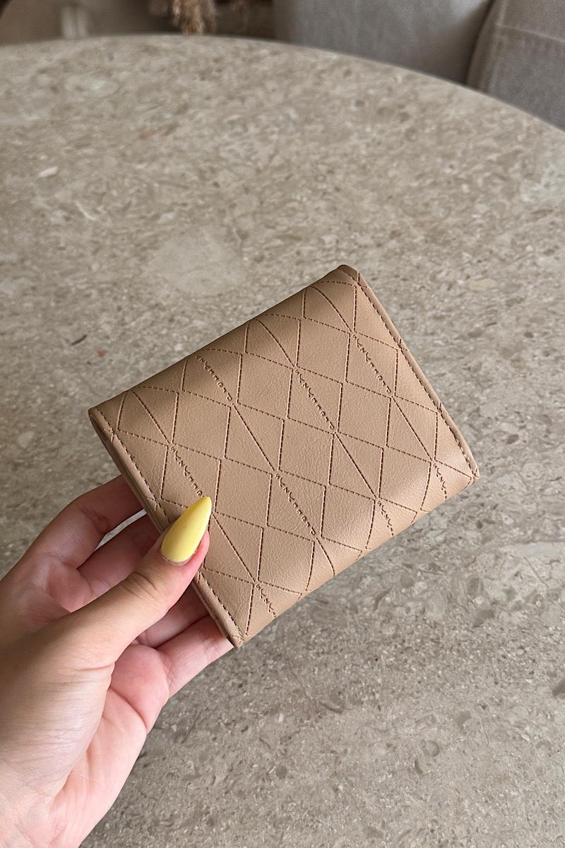 Nellie – Light Brown
