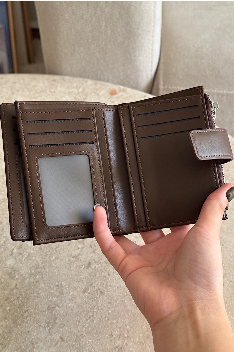 Tilly + Card Holder - Brown