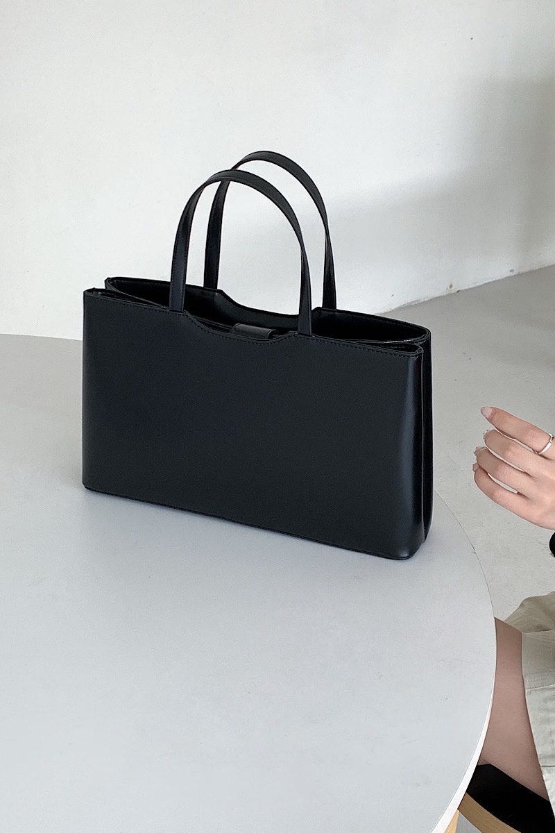 Sage – Black