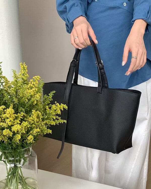 Iris - Black