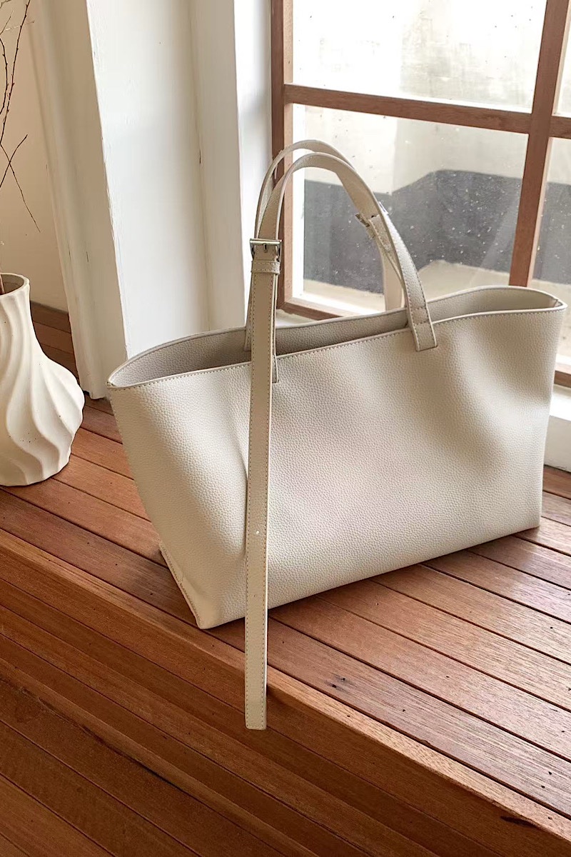 Iris – Cream