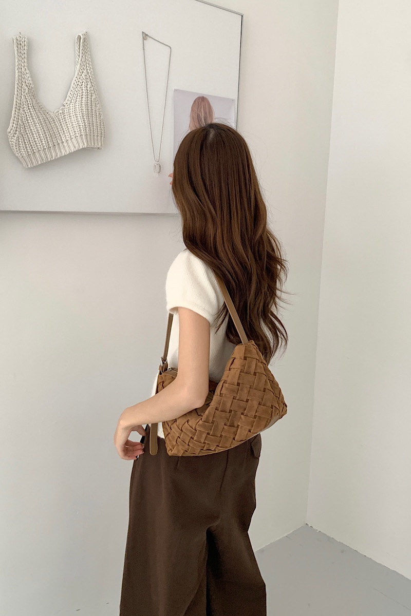 The Knot Suede – Nude