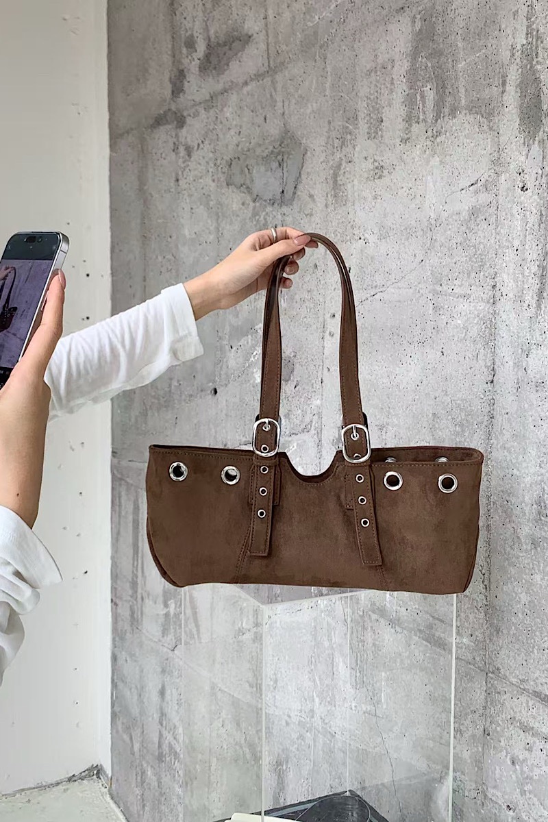 Savanah Suede - Brown