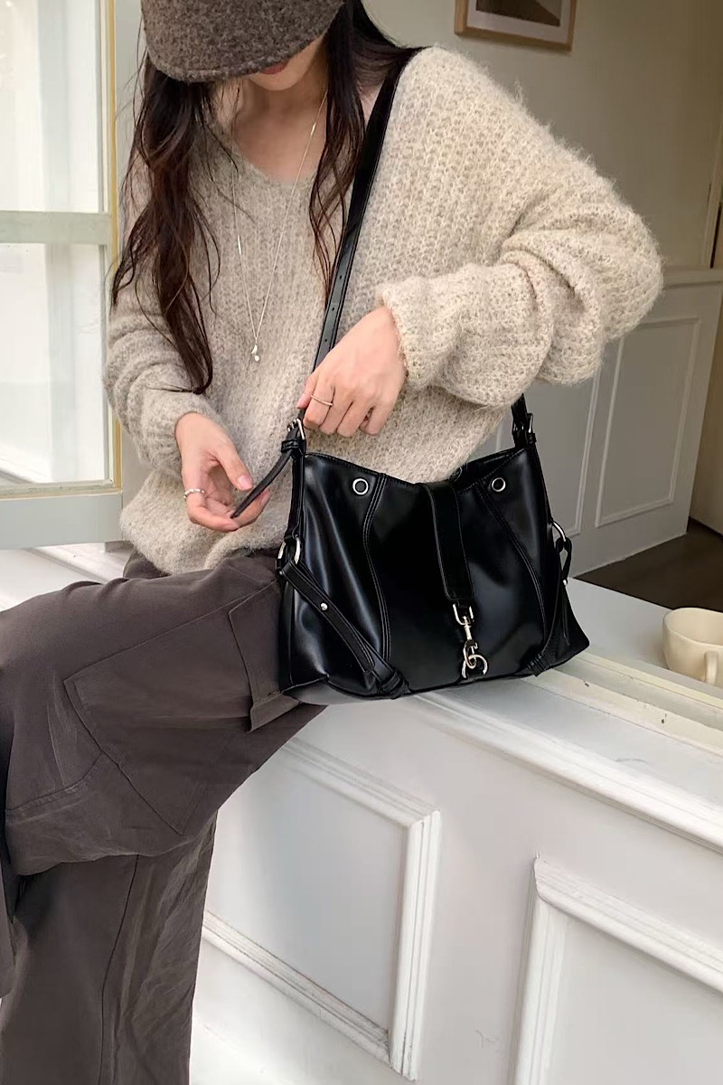 Mirelle – Black