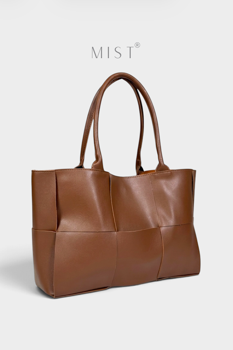 Gaia Woven + Purse – Camel