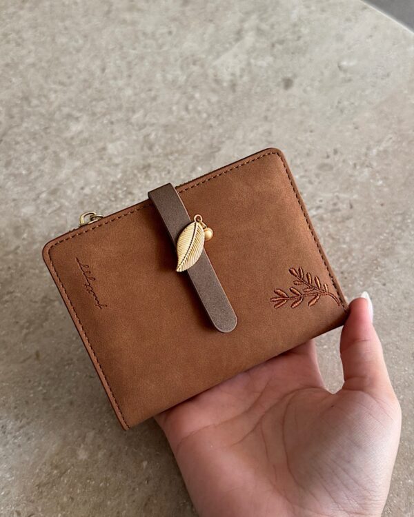 Fiona Light Brown
