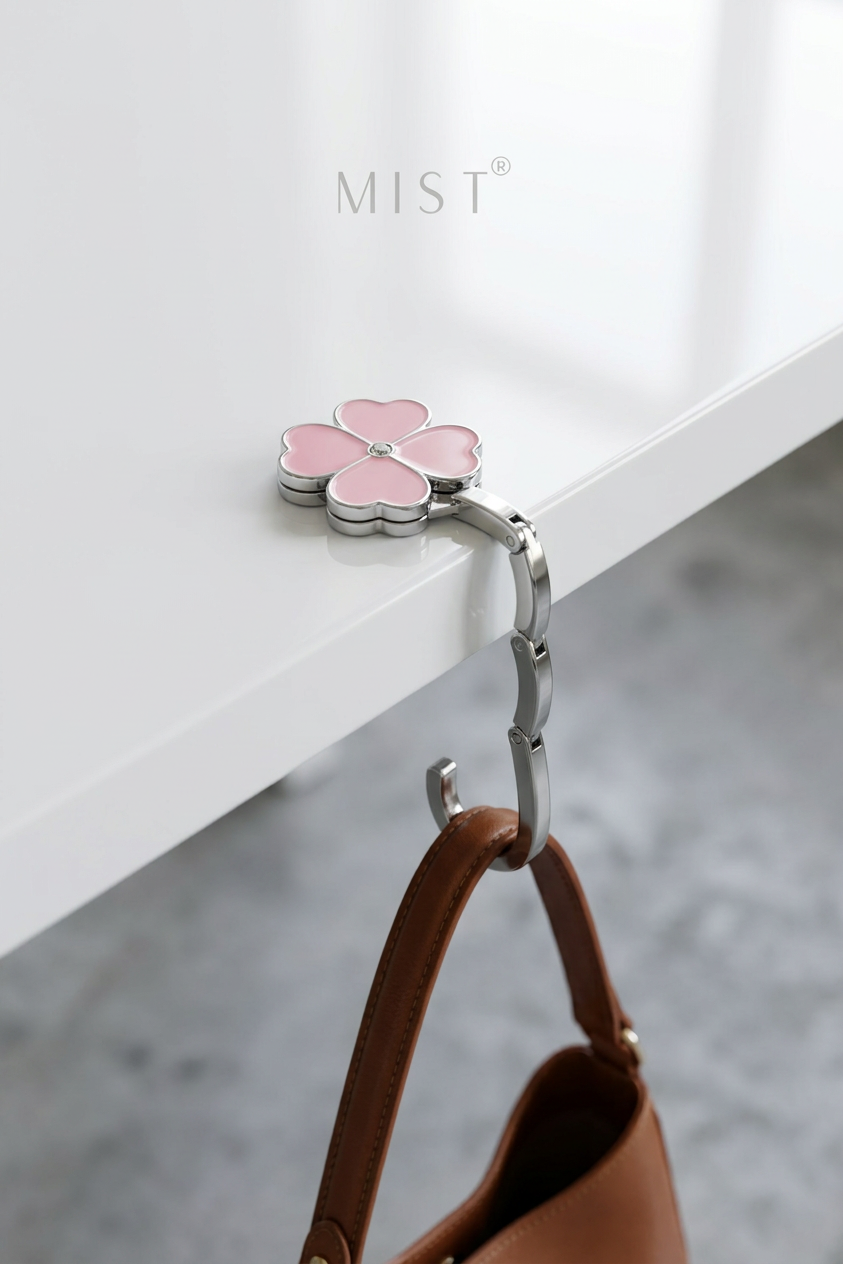Clover Bag Hanger - Baby Pink